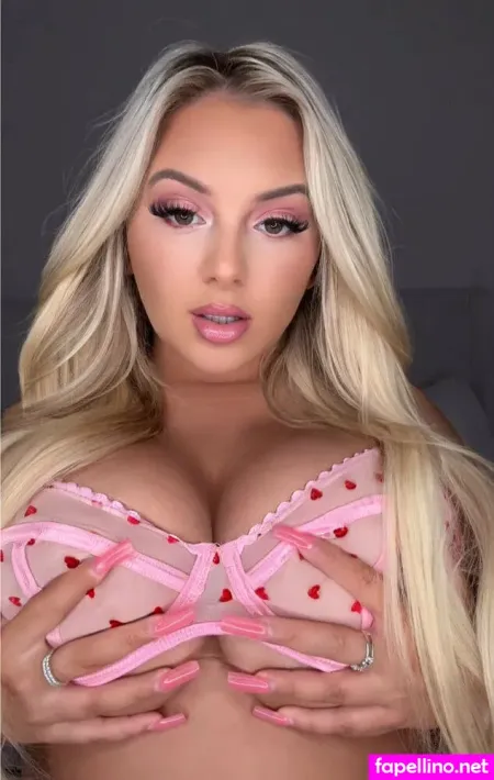 Elliexoxovip OnlyFans Thumbnail #YUwSuGx9XV