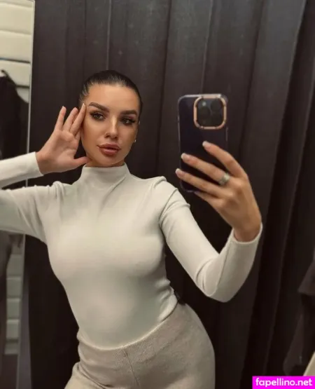Elliiza 20 OnlyFans Thumbnail #1SwsC4ed7i