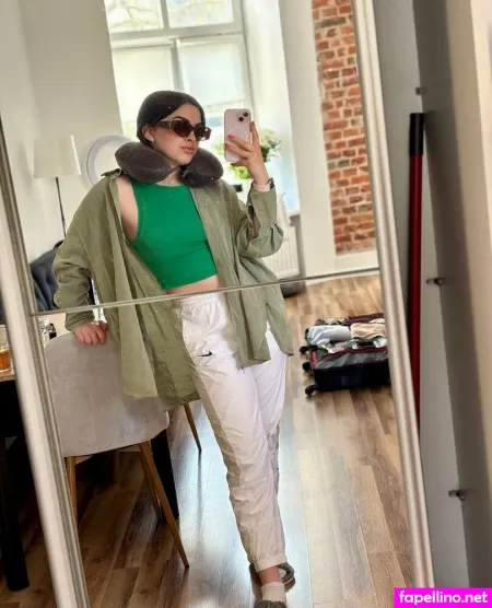 Ellimur OnlyFans Thumbnail #I5LHOTj8ws