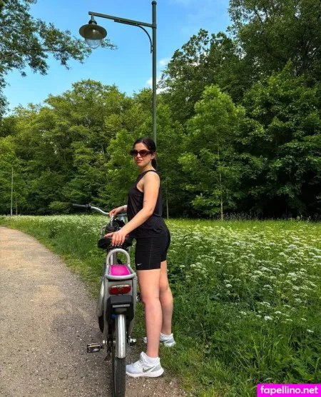 Ellimur OnlyFans Thumbnail #UzSaCXuGry