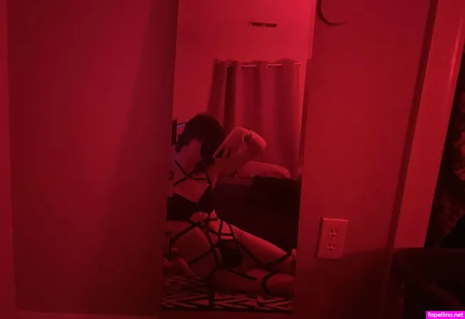 Elliot Bryce OnlyFans Thumbnail #OeQv5YroZl