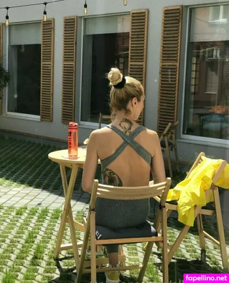 Ellis Benz OnlyFans Thumbnail #pge0ErlAdM