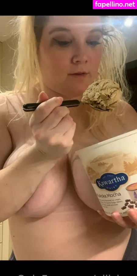 Elliskay OnlyFans Thumbnail #NLn1Ak9tdW