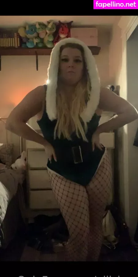 Elliskay OnlyFans Thumbnail #oggJ52sMZ4