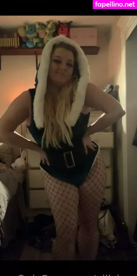 Elliskay OnlyFans Thumbnail #xMBIwS3RSb