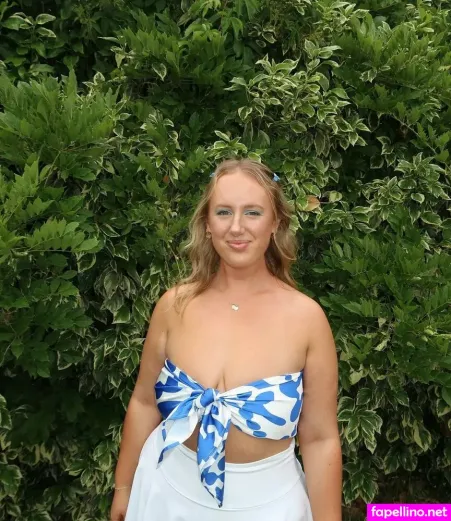 Elloise OnlyFans Thumbnail #0E7mVunVtk