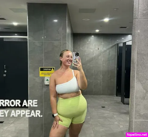 Elloise OnlyFans Thumbnail #75KcRhmzRn