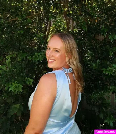 Elloise OnlyFans Thumbnail #zNvmT57y5O