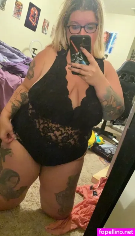 Ellorora OnlyFans Thumbnail #SBWnO4AyY6