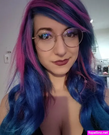 Ellothin OnlyFans Thumbnail #VhvbMSeMnx