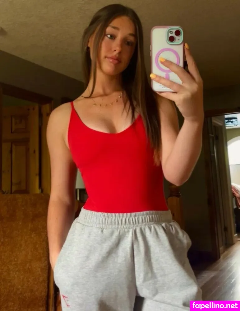 emily___xo, emily__lloyd, emilyy__lloydd Nude Leaked OnlyFans Photo #yUB65sKeq6