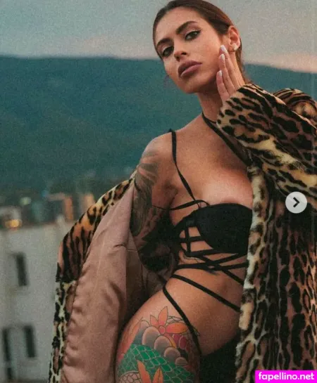 Ellsii OnlyFans Thumbnail #HxwGpCFWD8