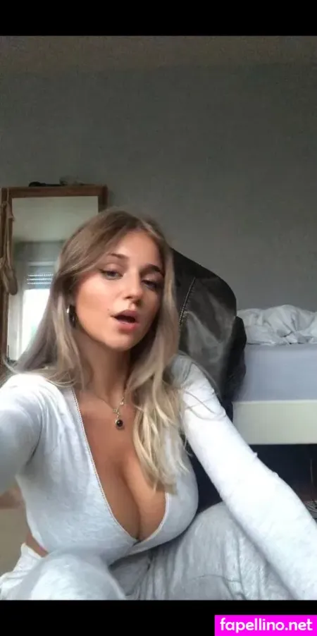 Elly A OnlyFans Thumbnail #dOofScPJuW
