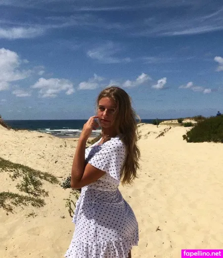 Elly Anne OnlyFans Thumbnail #MlUecN5Cku