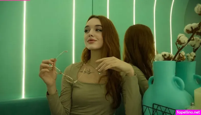 Elly Petite OnlyFans Thumbnail #mlorPTbrFG