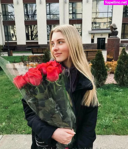 Ellybloom Vip OnlyFans Thumbnail #IsFKJUpJb4