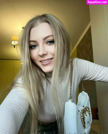 Ellybloom Vip OnlyFans Thumbnail #VnnKDb5uJm