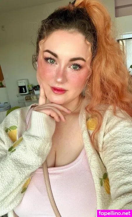 Ellyen OnlyFans Thumbnail #CRRyYGh2DC