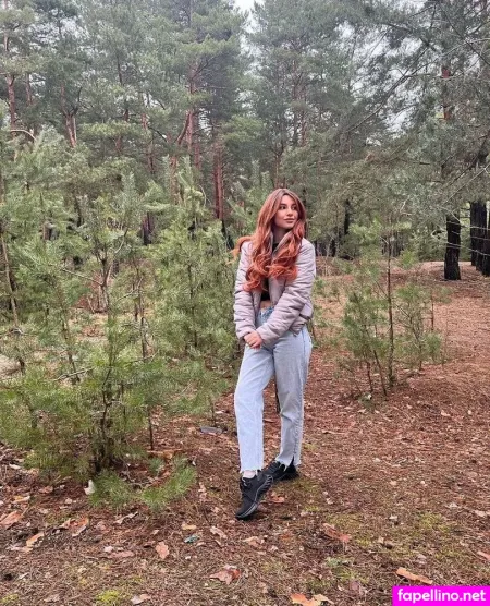 Ellyhughes OnlyFans Thumbnail #qmodO38vc1