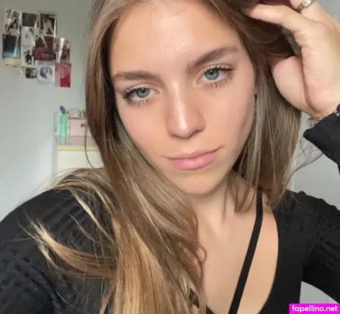 Ellymariexo Main Profile Photo