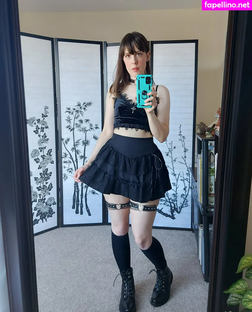 ellynaomifree, elmichelsen21 Nude Leaked OnlyFans Photo #3MrwBGdMt9