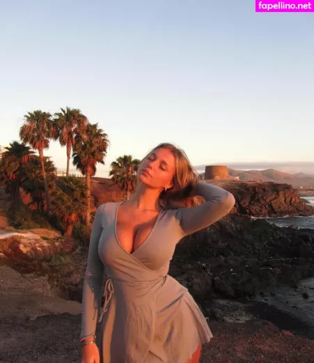 Ellyy Ann OnlyFans Thumbnail #ygcsUoye8K