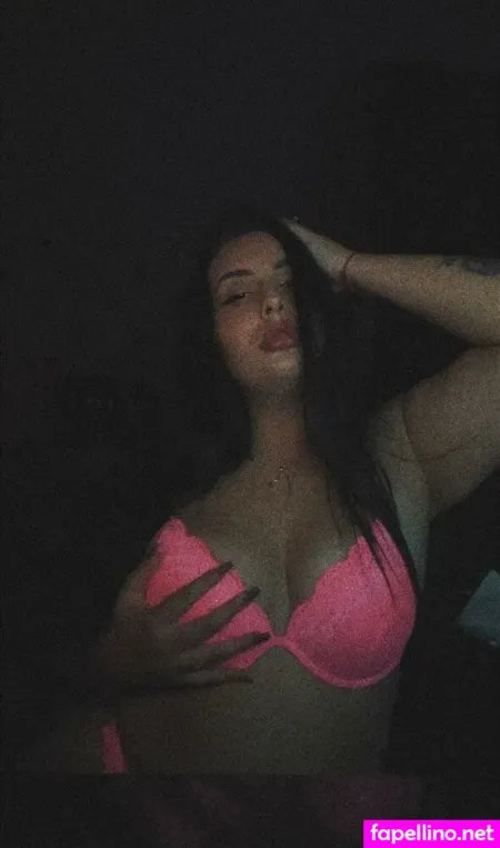 Ellyyelly Main Profile Photo