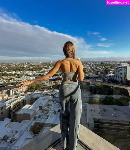 Elnaz Golrokh OnlyFans Thumbnail #x5LsDHOFFK