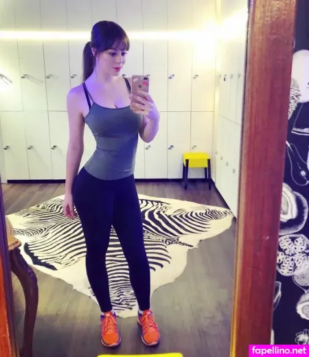 Elodie Delmas OnlyFans Thumbnail #cDq14yTTB5