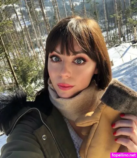 Elodie Delmas OnlyFans Thumbnail #vePtDGlD7T