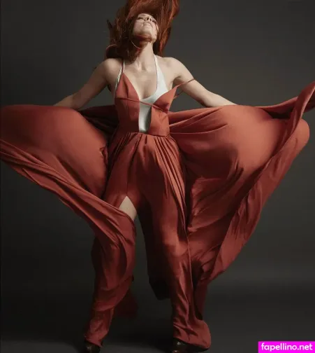 Elodie Frege OnlyFans Thumbnail #eAaLIaV1sQ