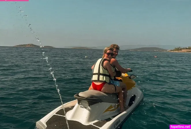 Elodie Kuijper OnlyFans Thumbnail #O4ssBs1Hh1