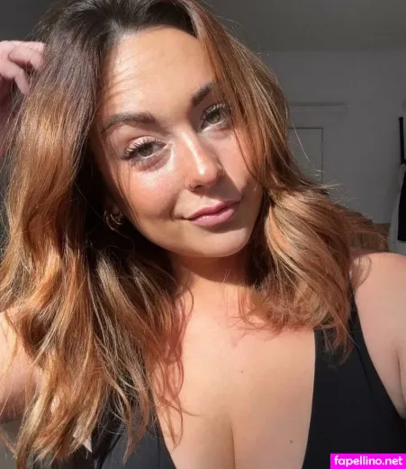 Elodiedelh OnlyFans Thumbnail #GvD2w9LoBL