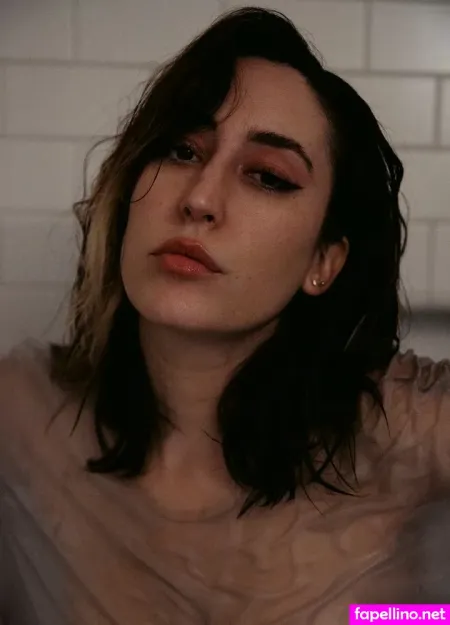 Elohim OnlyFans Thumbnail #ey1hzUyUkT