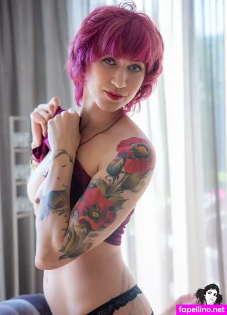 Eloi OnlyFans Thumbnail #5vPmC0CfFC