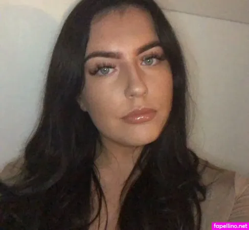Eloise Groves OnlyFans Thumbnail #8E5dV9txah