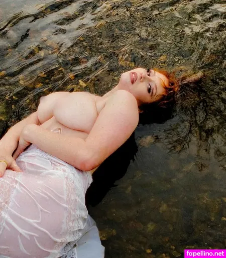 Eloise Hoochie Coochi OnlyFans Thumbnail #078i6z25Pu