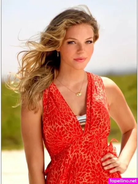 Eloise Mumford OnlyFans Thumbnail #EDfwLutPus