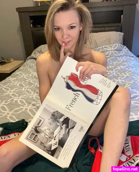 Eloraeres OnlyFans Thumbnail #SiSsorewOg