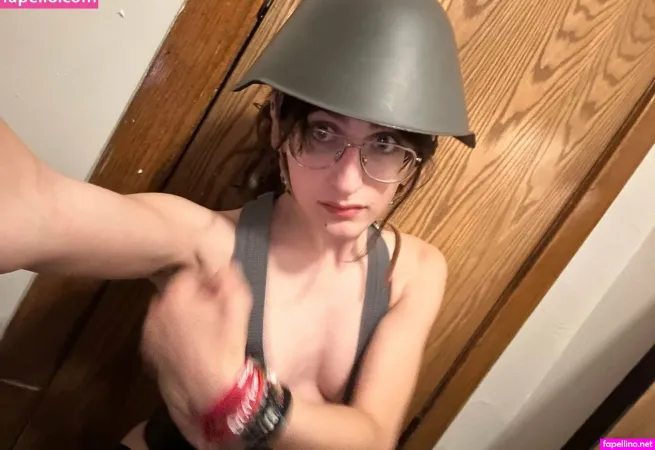 Elouise1871 OnlyFans Thumbnail #MfBsyPUEFr