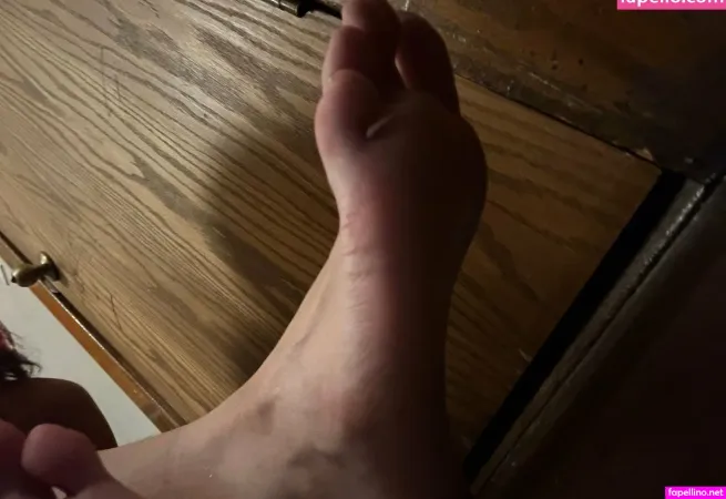 Elouise1871 OnlyFans Thumbnail #ahPCF9Q28x