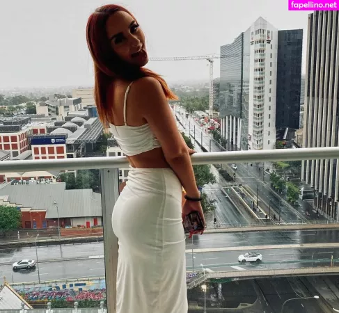 Elouisemayy OnlyFans Thumbnail #jrX9PMvE7D