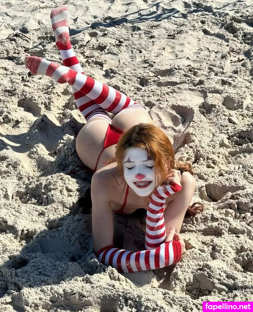 Elowen Fawn, cl0wnpssbabeclown, elowen.fawn, pssyclownclown Nude Leaked OnlyFans Photo #E32aYDi4E7