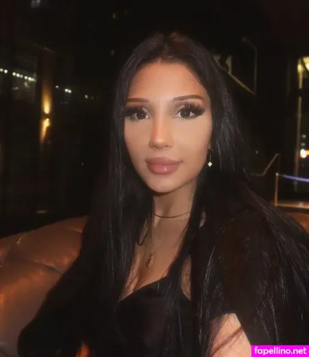 Elquaria OnlyFans Thumbnail #JDAUnxwx1s