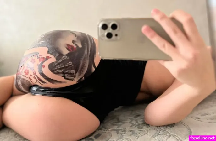 Elsa Cripsii OnlyFans Thumbnail #mNiLzVlMWv