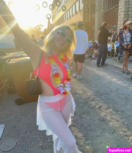 Elsa Kekkonen OnlyFans Thumbnail #QmzMxXiMDv