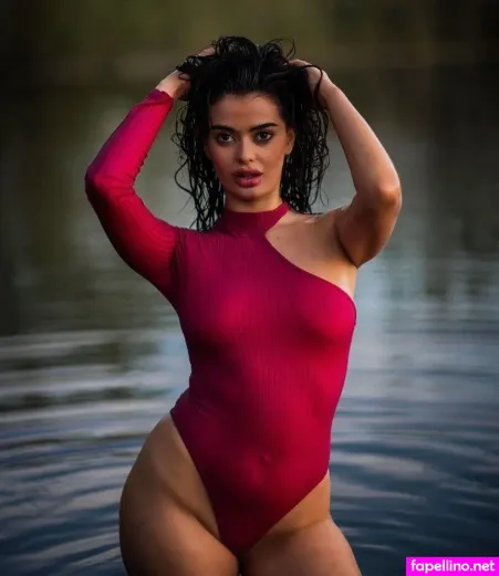 Elsa Latifaj OnlyFans Thumbnail #aZ6gmzwDF8