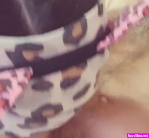 Elsa Liu OnlyFans Thumbnail #AazOm2mS02