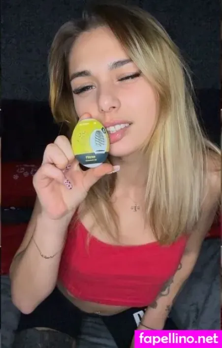 Elsa Weissenbach OnlyFans Thumbnail #U1JUQvzCWe