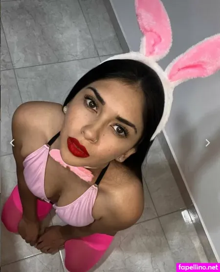 Elsafoxxx 1 OnlyFans Thumbnail #UiVT3wxCvv